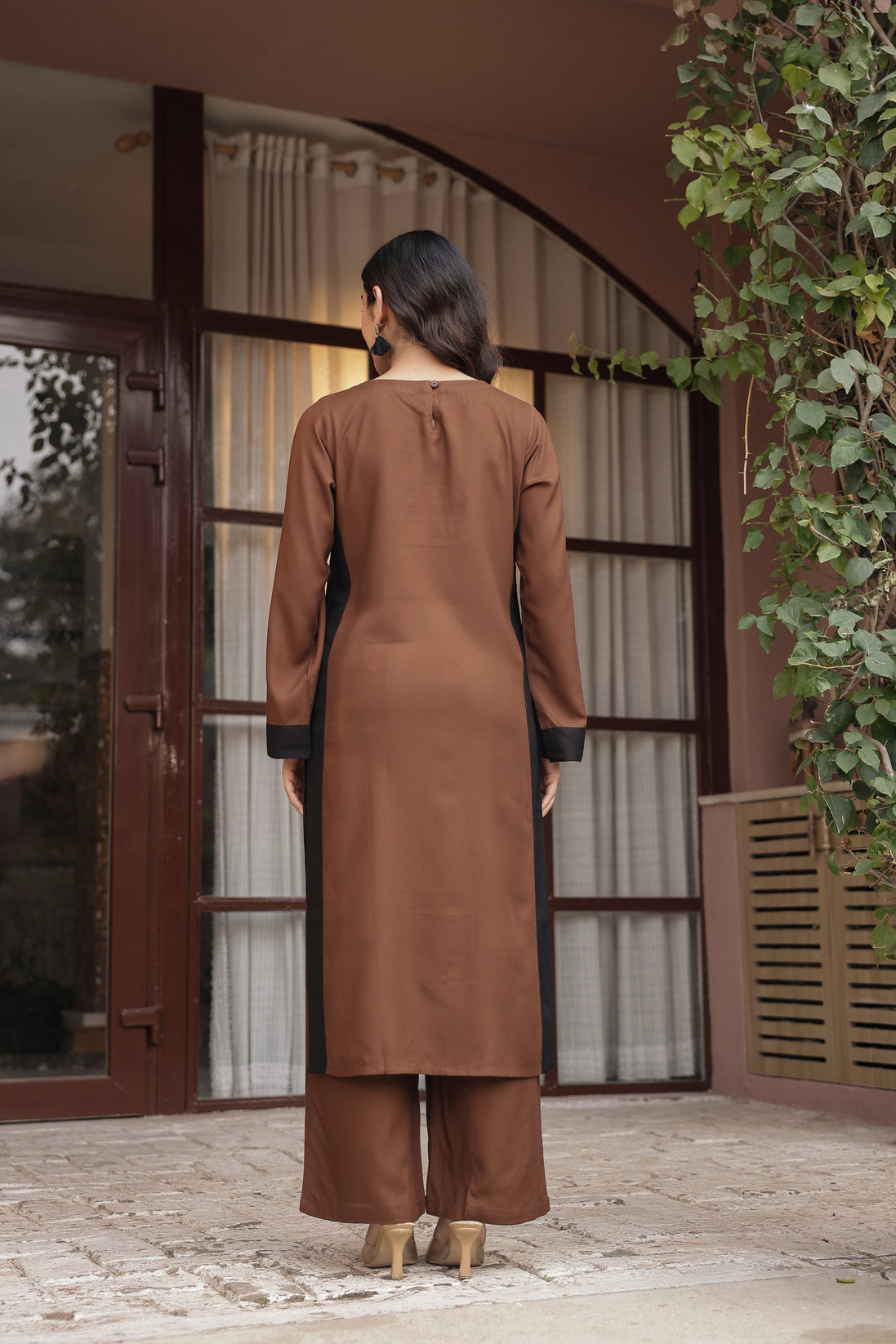 NOOR – BROWN | Relaxed Fit Rayon Kurta Set