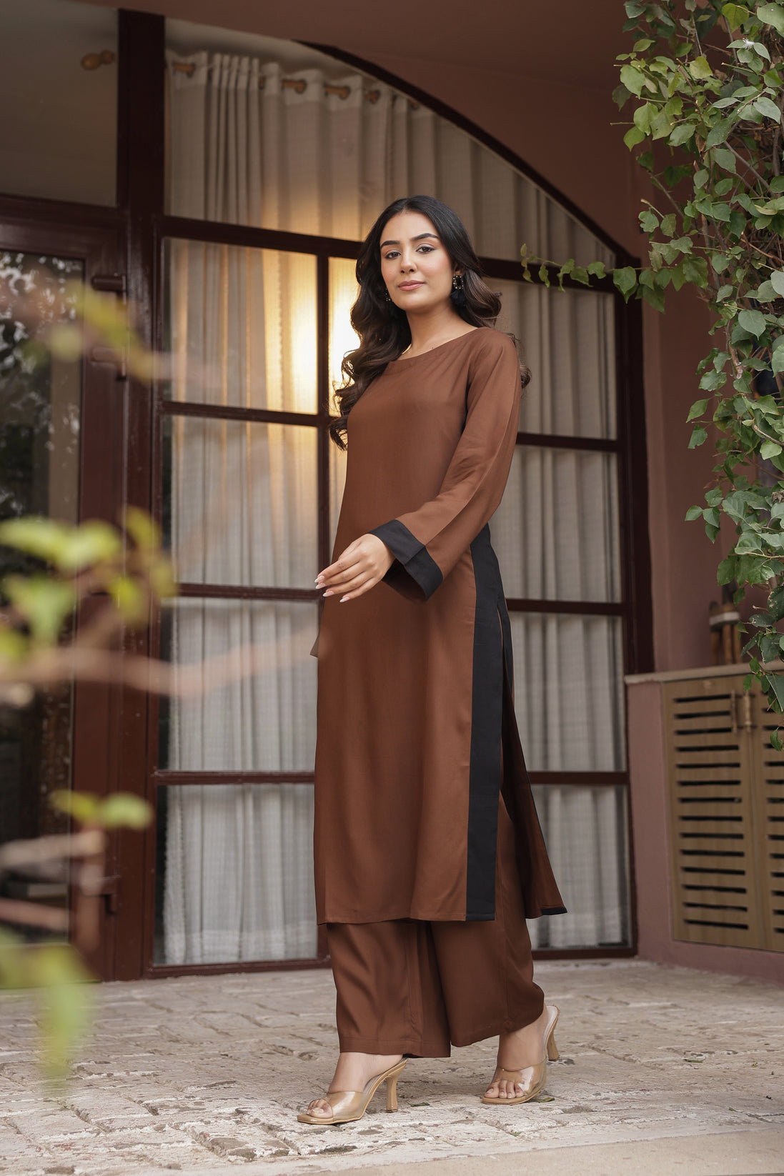 NOOR – BROWN | Relaxed Fit Rayon Kurta Set