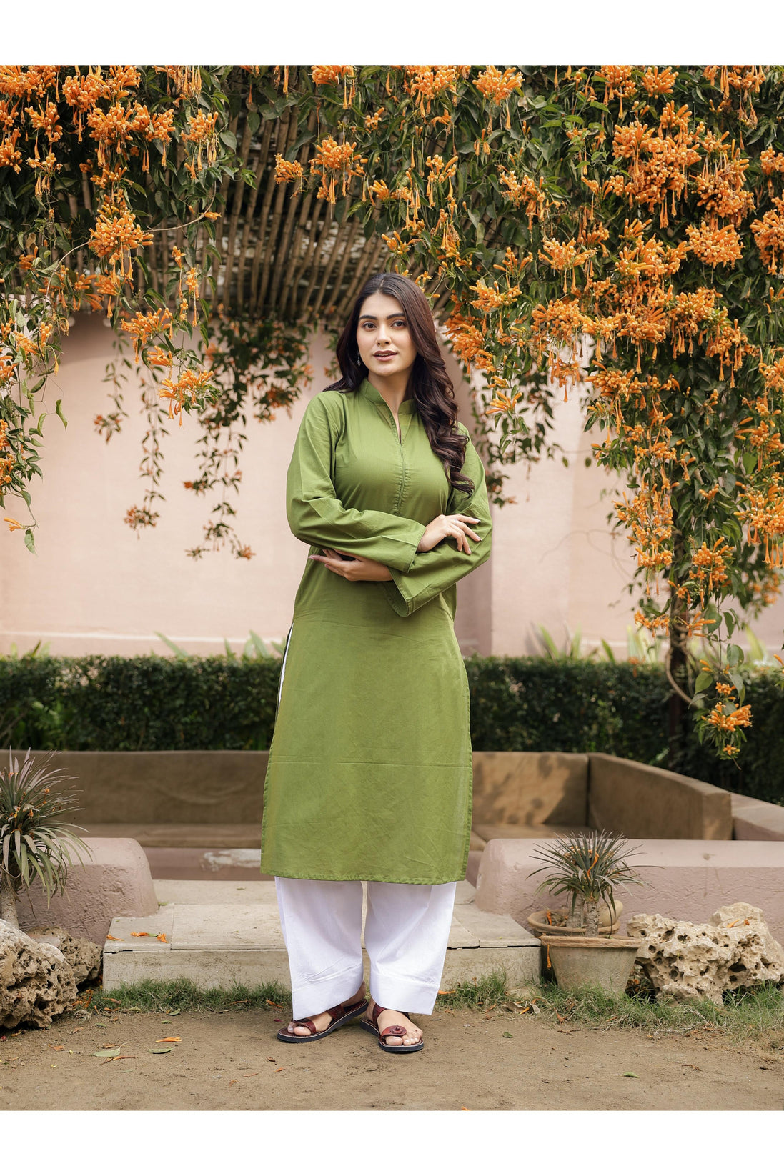SAHAJ – GREEN | Kurta with Farshi Salwar Set
